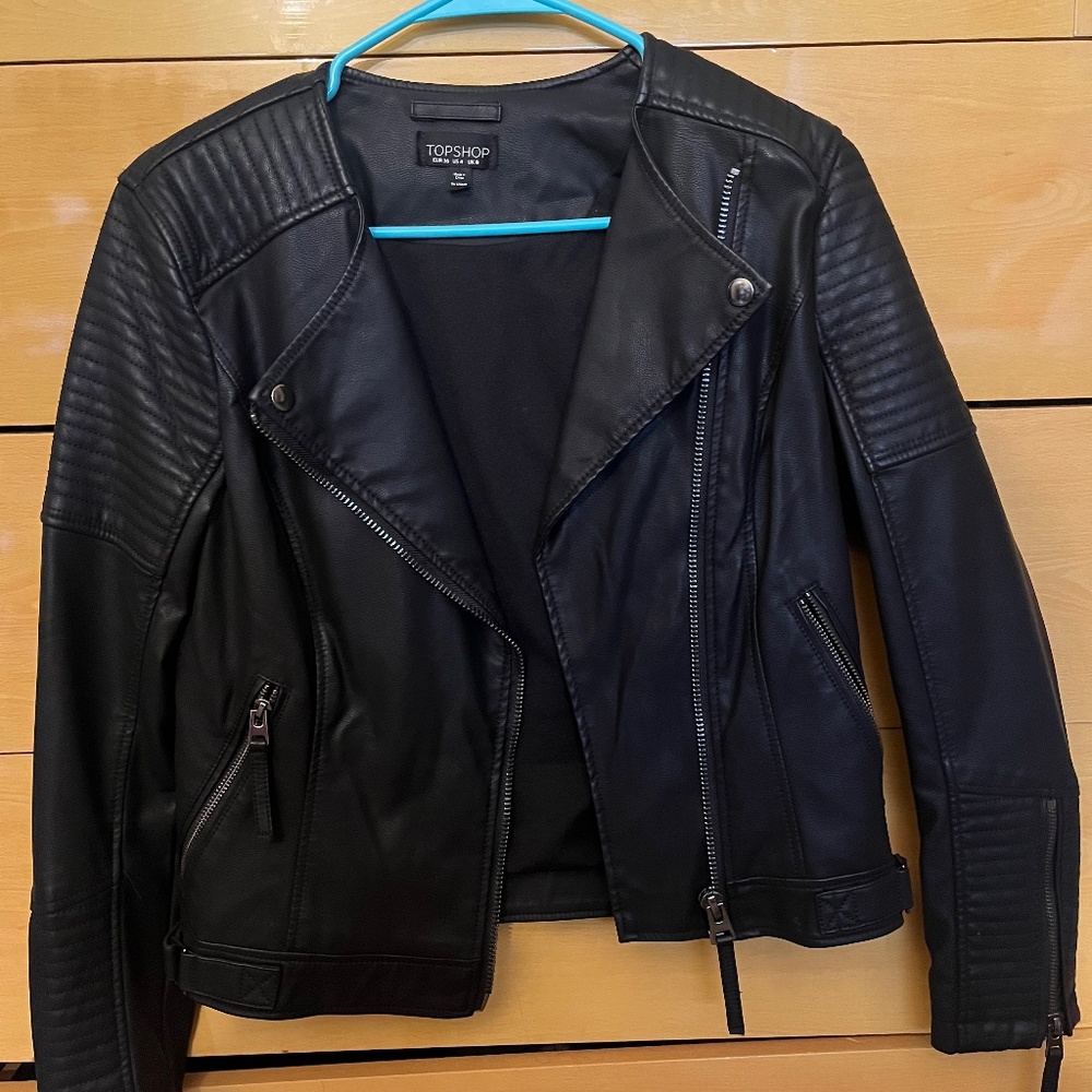 Leather moto jacket!